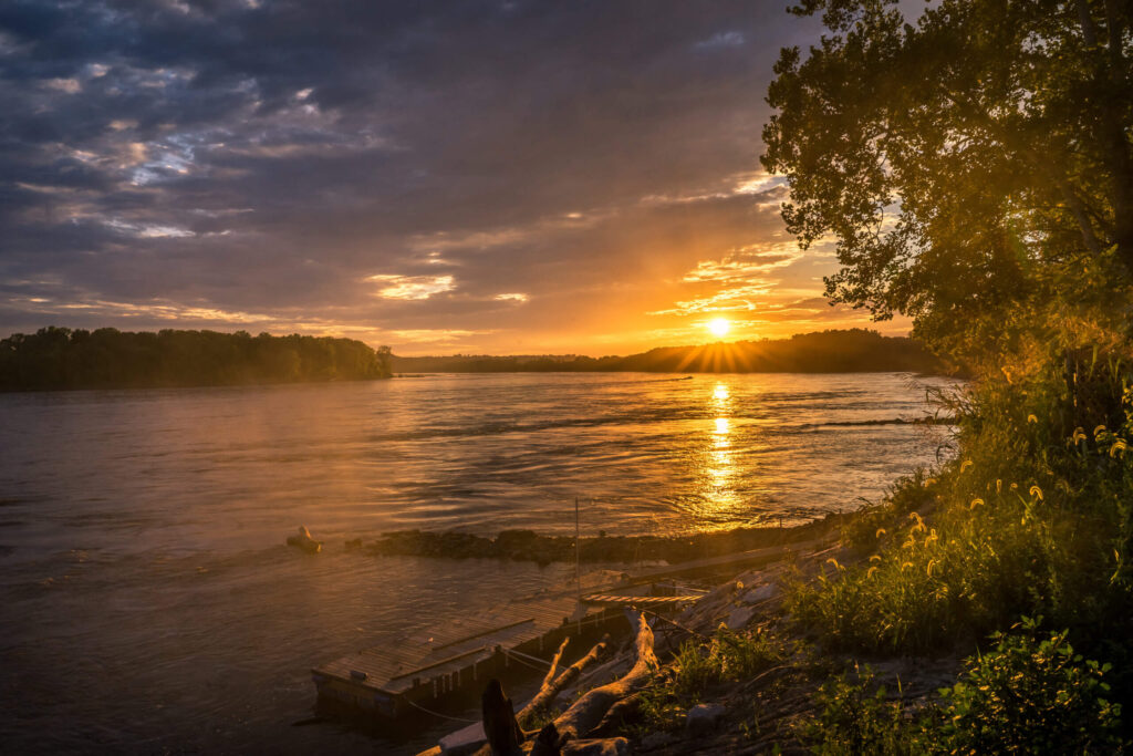 Missouri River | Photo by Heath Cajandig